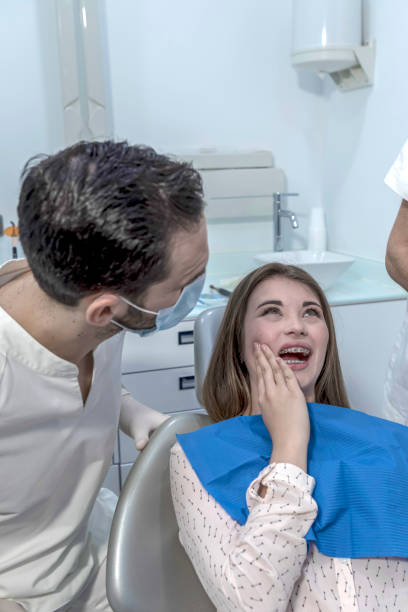 Best Emergency Dentist for Knocked-Out Tooth in Waverly, MI